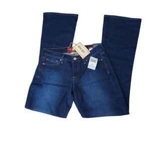 NWT LUCKY BRAND Sofia boot cut jeans